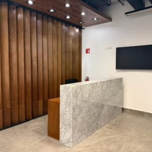Oficina corporativa amueblada en renta en el centro de Monterrey