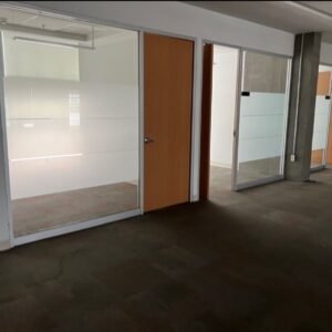 Oficina acondicionada en renta Valle Oriente, San Pedro Garza García