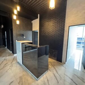 Oficina corporativa amueblada en zona de Valle Oriente, SPGG.